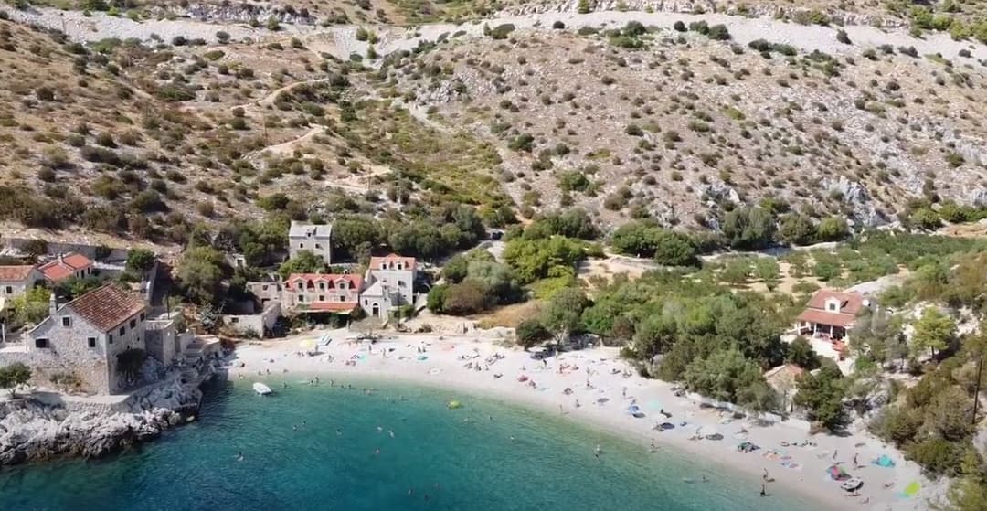 Dubovica Beach