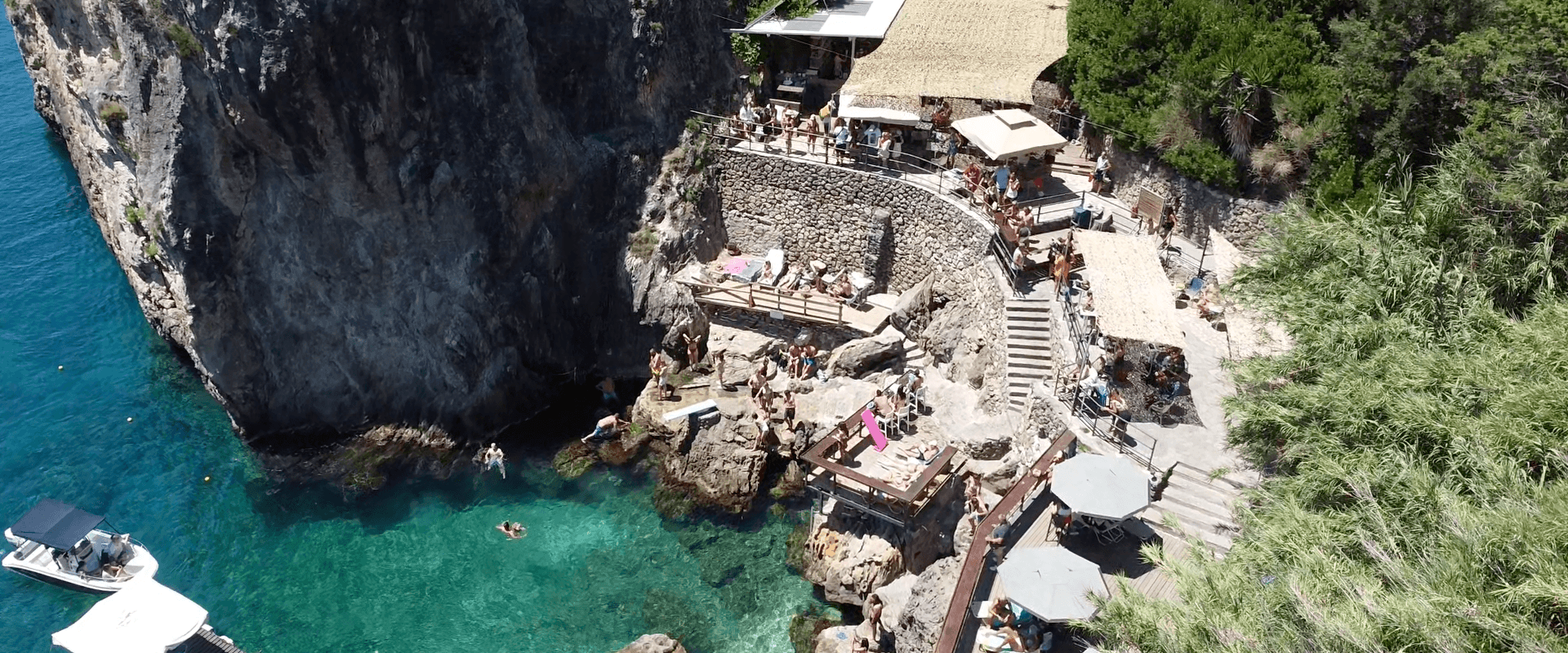 La Grottaimage as banner