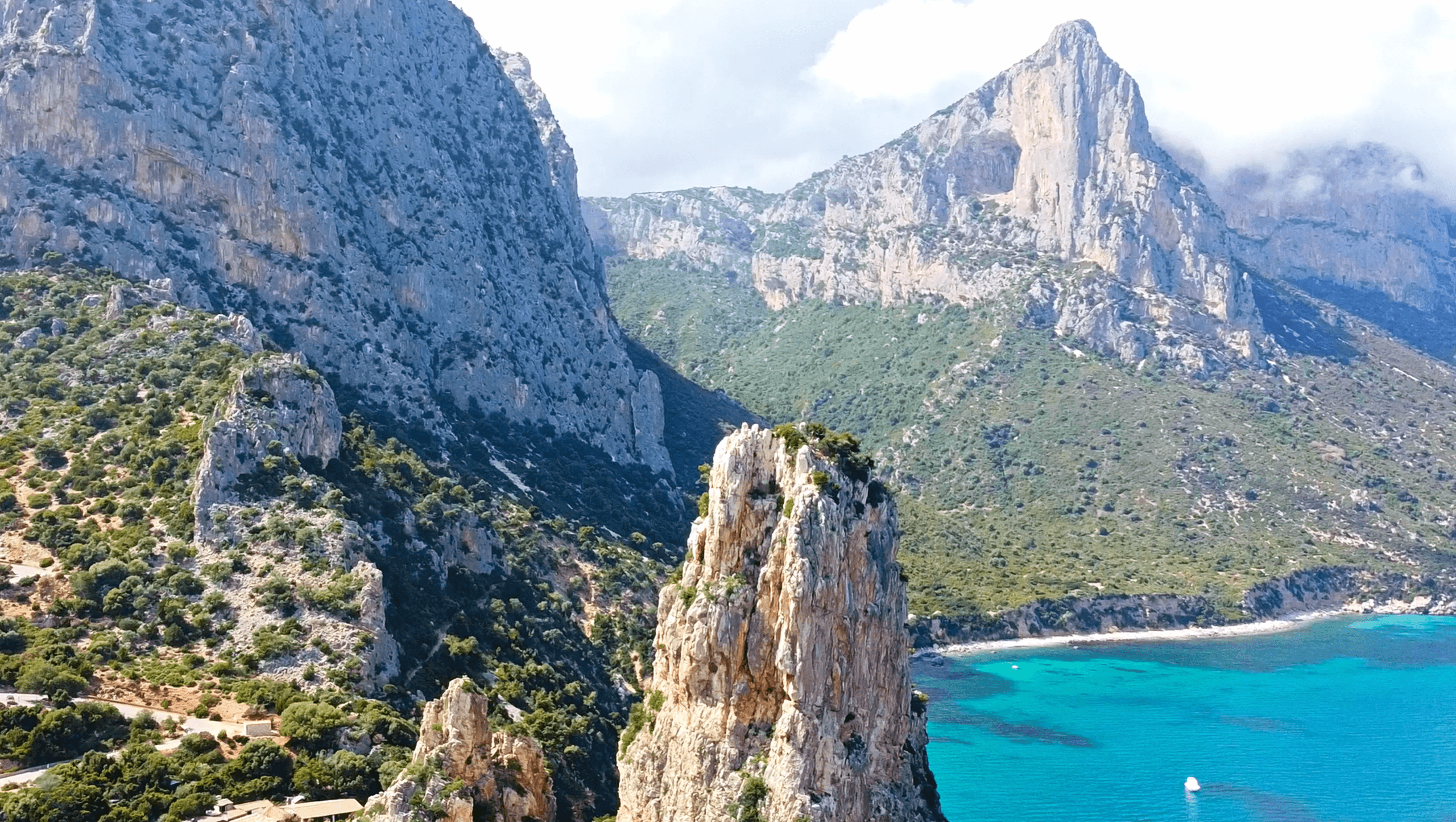 Redirects to Pedra Longa